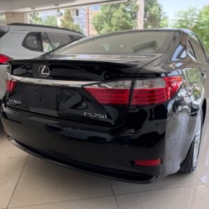 لکسوس ES250